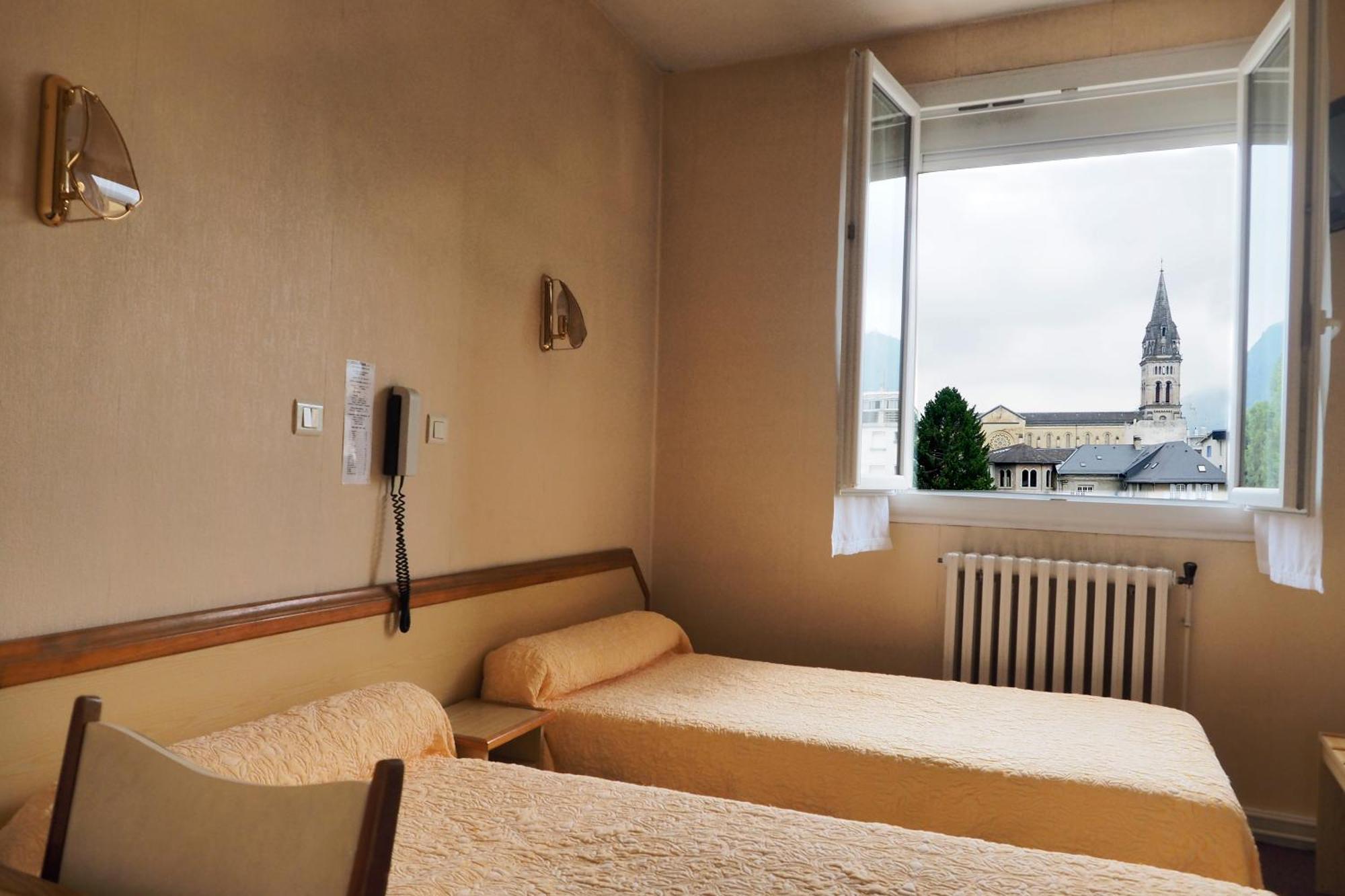 Hotel Helios ลูร์ด ห้อง รูปภาพ